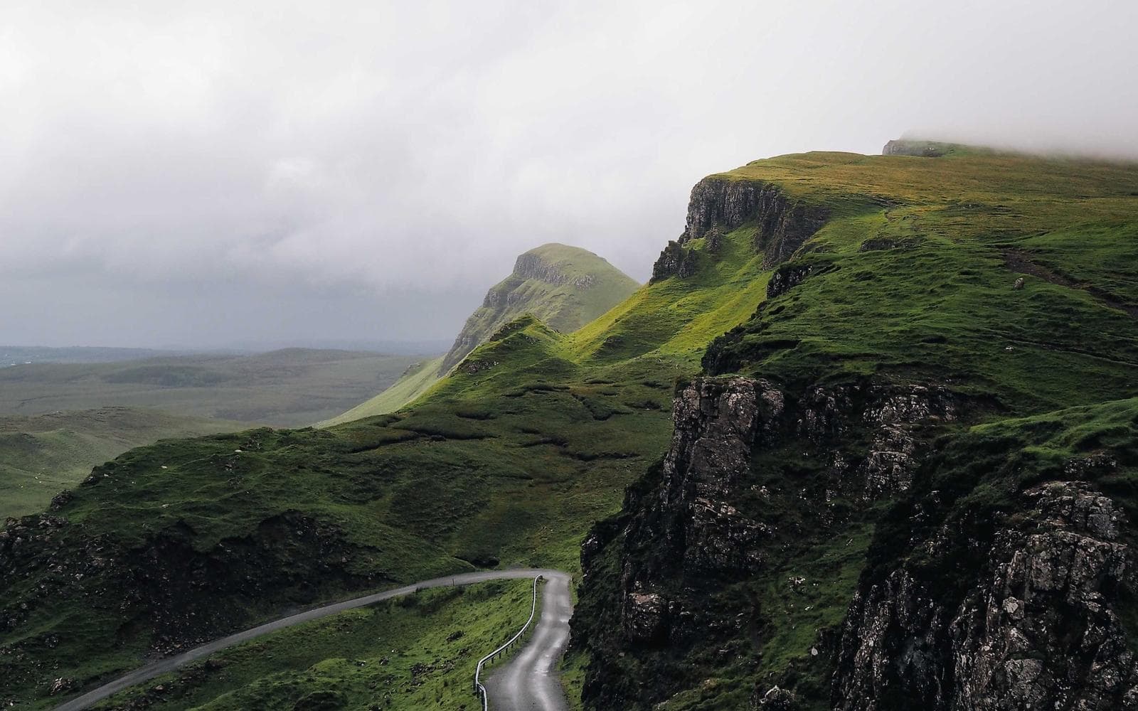 移住する前に知っておきたい、八丈島で雨が降りすぎる7つの理由